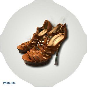 GUESS HIGH HEELS SIZE 7 STRAPPY OPEN TOE LIGHT BRO